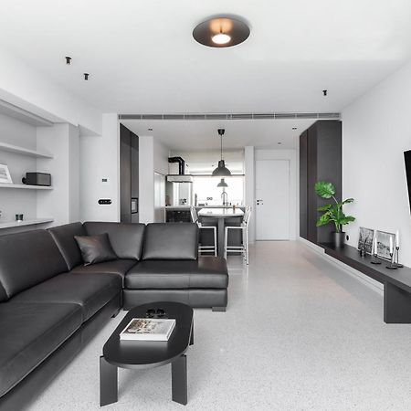 Nero Luxury Suites By Zennova Солун Екстериор снимка