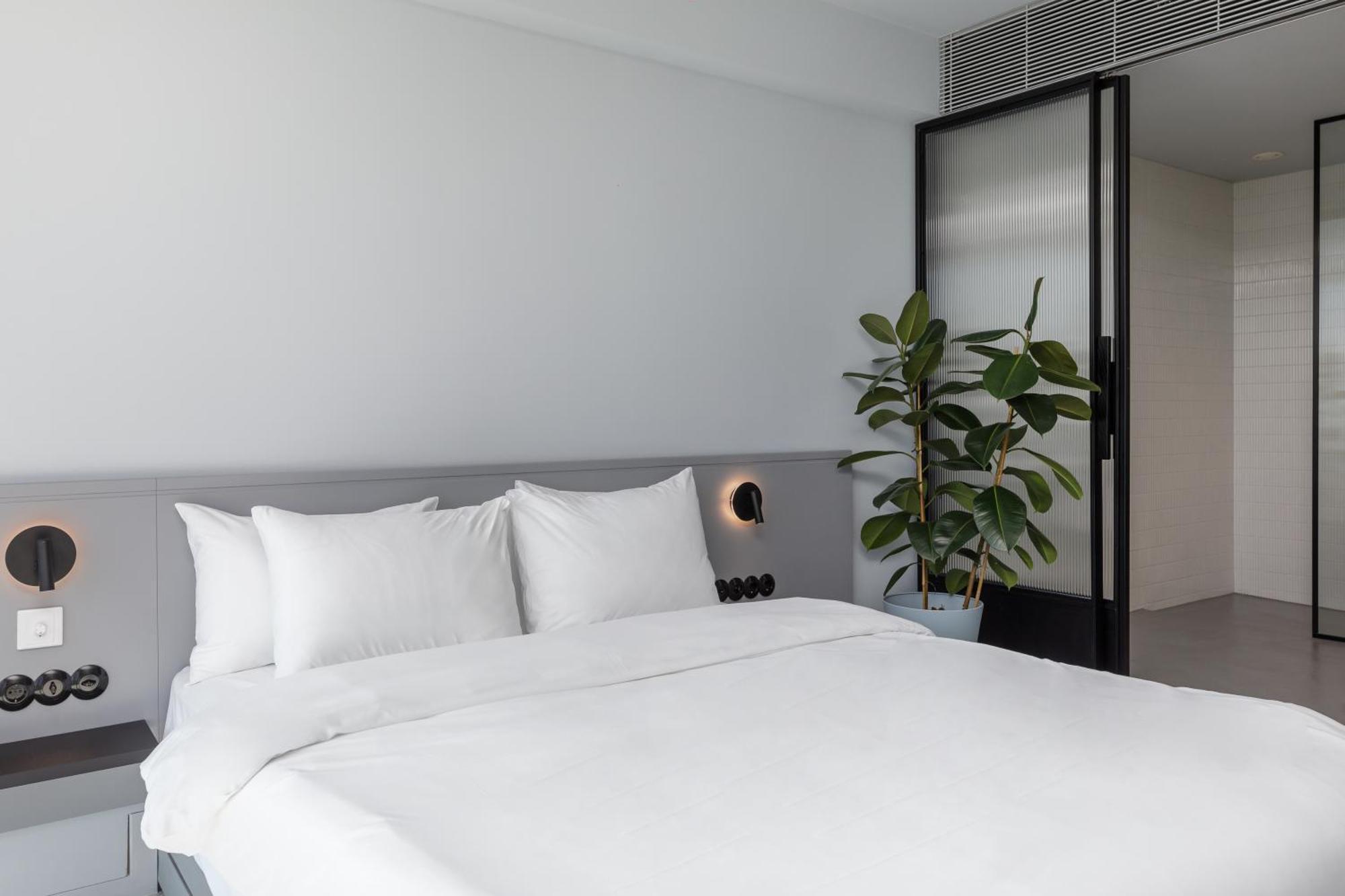 Nero Luxury Suites By Zennova Солун Екстериор снимка