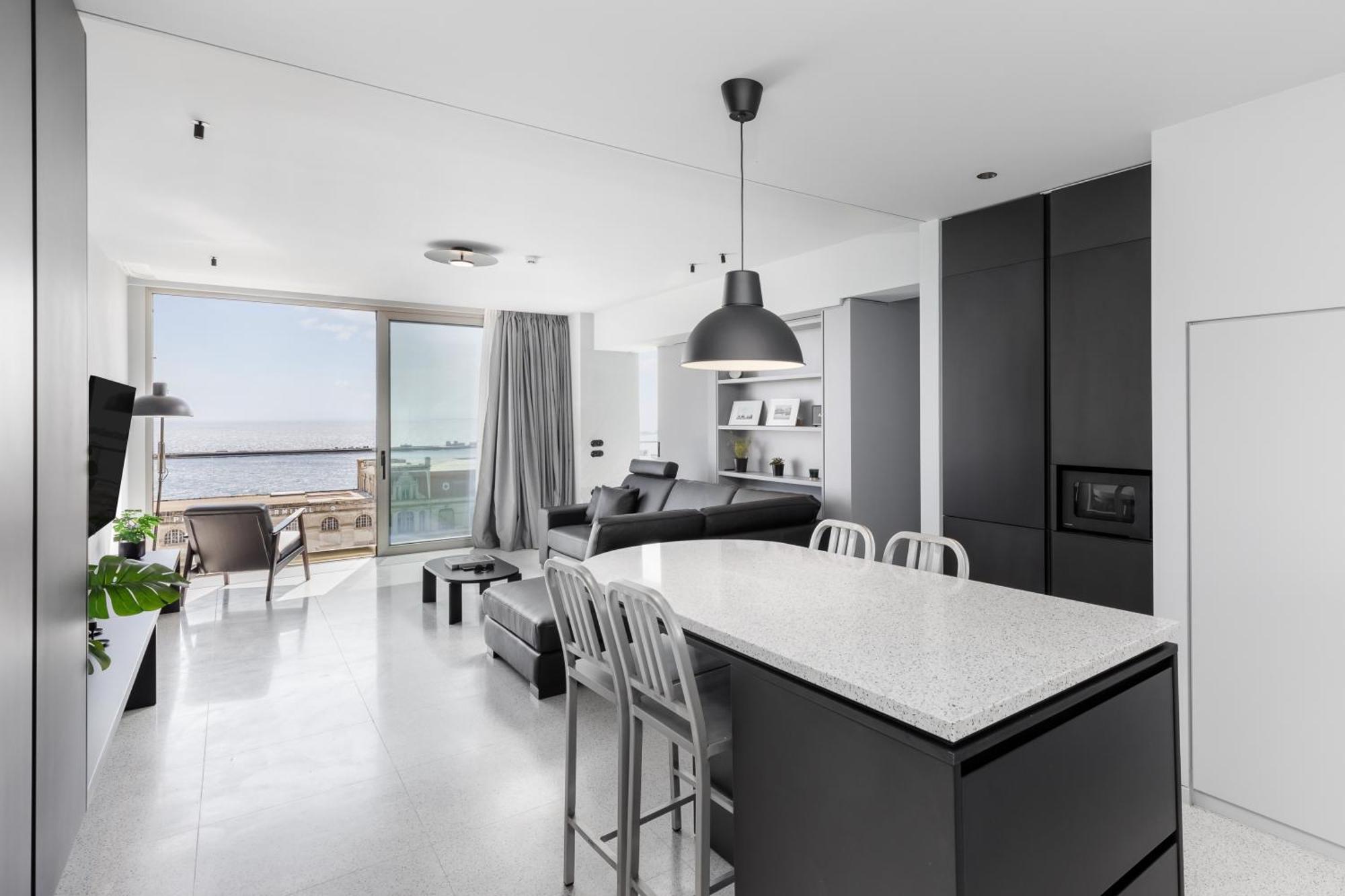 Nero Luxury Suites By Zennova Солун Екстериор снимка
